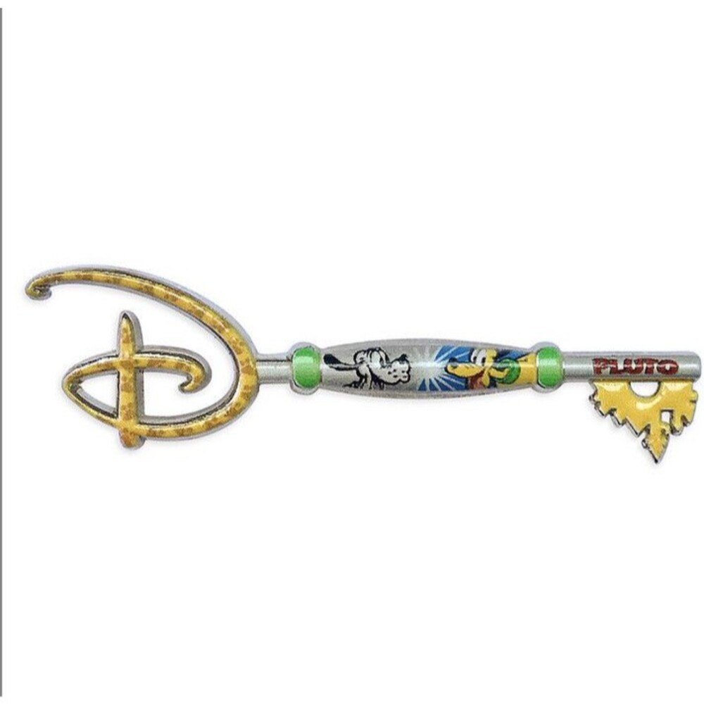 Disney Store Pluto 90th Anniversary KEY PIN Limited Edition